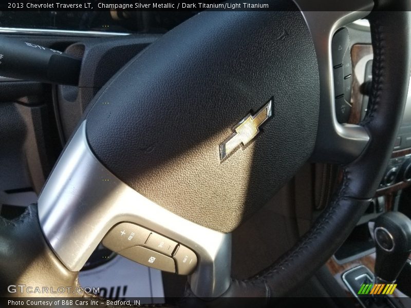Champagne Silver Metallic / Dark Titanium/Light Titanium 2013 Chevrolet Traverse LT