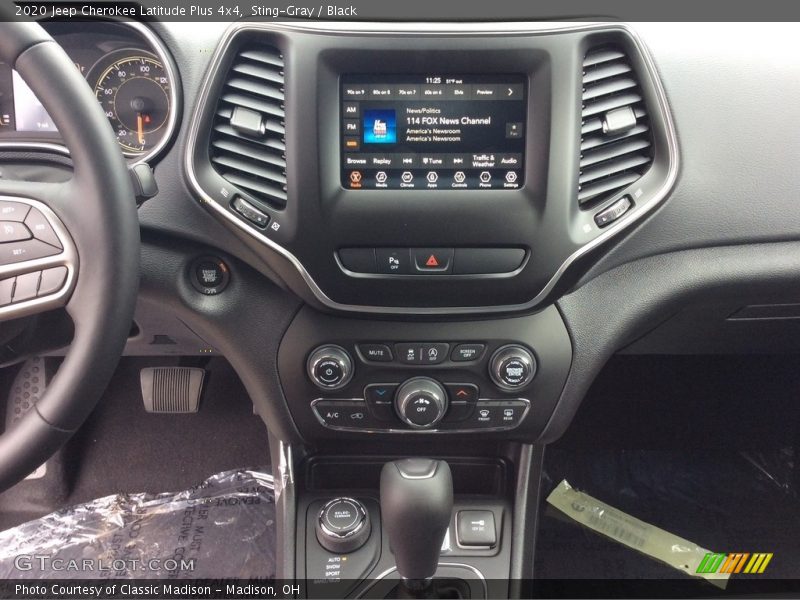 Sting-Gray / Black 2020 Jeep Cherokee Latitude Plus 4x4
