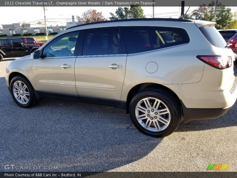 Champagne Silver Metallic / Dark Titanium/Light Titanium 2013 Chevrolet Traverse LT