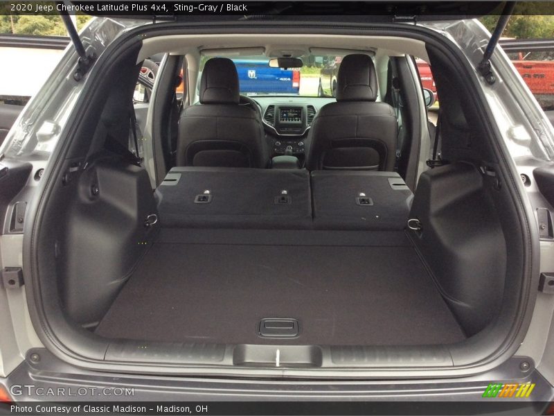 Sting-Gray / Black 2020 Jeep Cherokee Latitude Plus 4x4