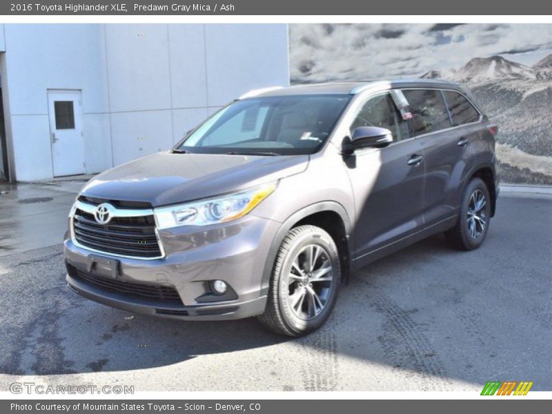 Predawn Gray Mica / Ash 2016 Toyota Highlander XLE