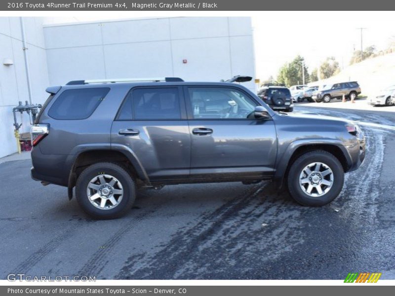Magnetic Gray Metallic / Black 2016 Toyota 4Runner Trail Premium 4x4