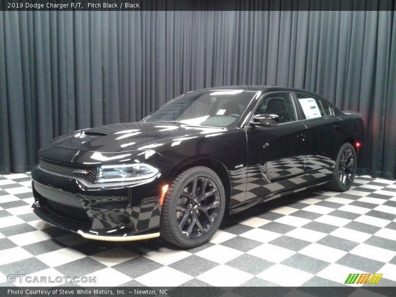 Pitch Black / Black 2019 Dodge Charger R/T