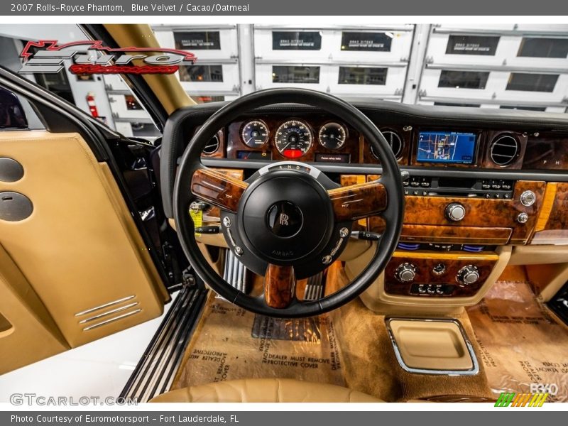 Blue Velvet / Cacao/Oatmeal 2007 Rolls-Royce Phantom