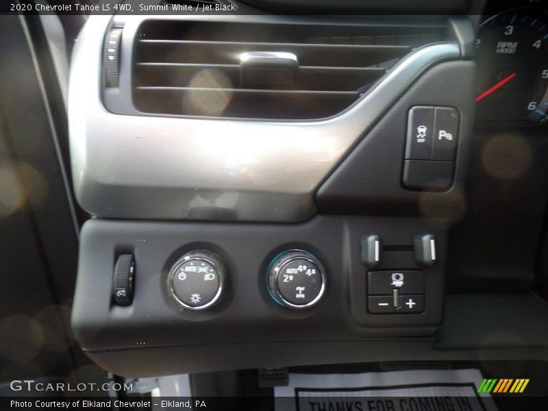 Summit White / Jet Black 2020 Chevrolet Tahoe LS 4WD