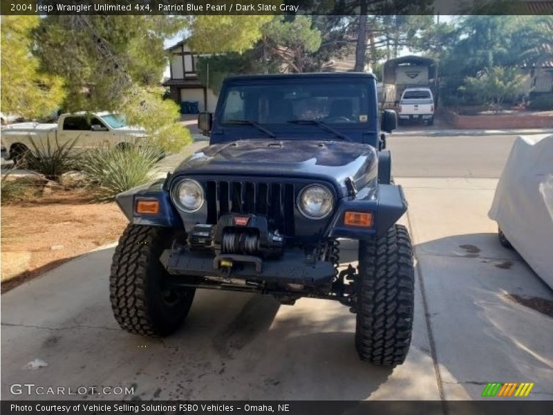 Patriot Blue Pearl / Dark Slate Gray 2004 Jeep Wrangler Unlimited 4x4