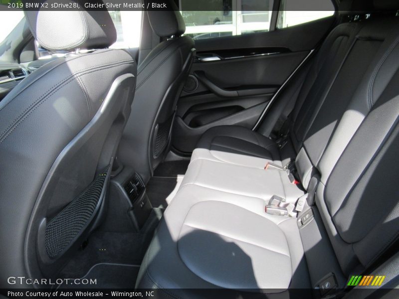 Glacier Silver Metallic / Black 2019 BMW X2 sDrive28i