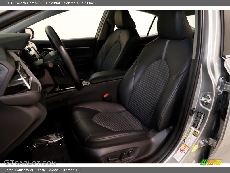 Celestial Silver Metallic / Black 2018 Toyota Camry SE