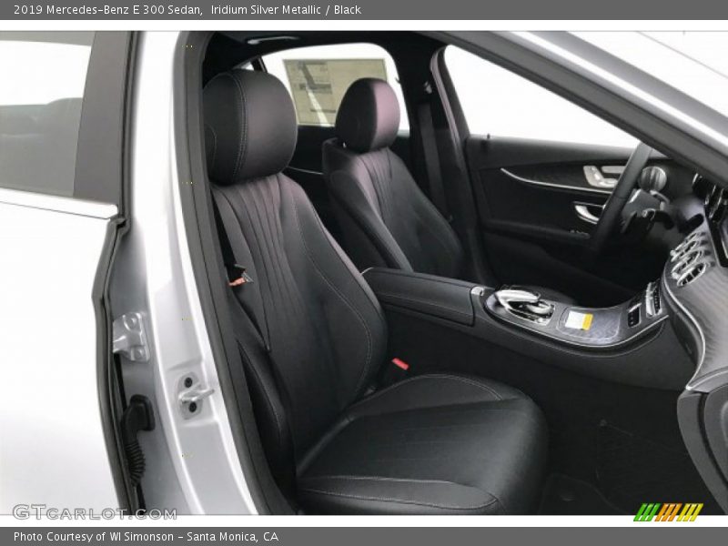Iridium Silver Metallic / Black 2019 Mercedes-Benz E 300 Sedan