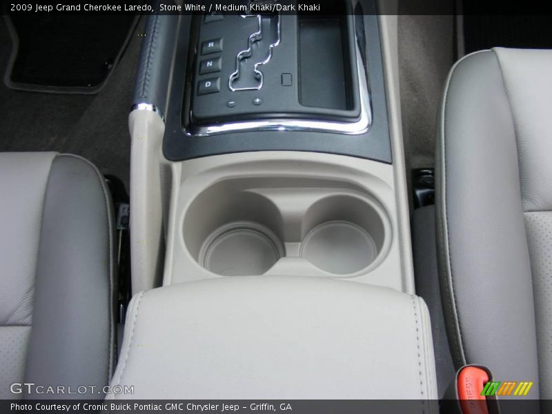 Stone White / Medium Khaki/Dark Khaki 2009 Jeep Grand Cherokee Laredo