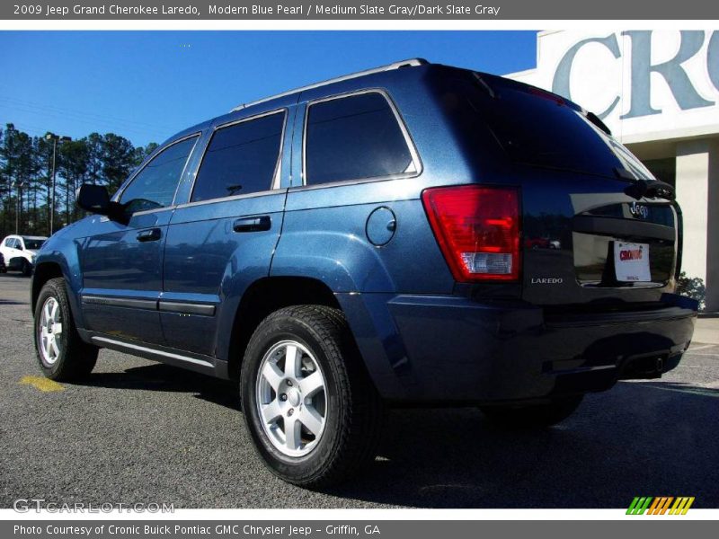 Modern Blue Pearl / Medium Slate Gray/Dark Slate Gray 2009 Jeep Grand Cherokee Laredo