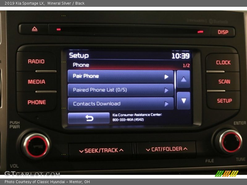 Mineral Silver / Black 2019 Kia Sportage LX