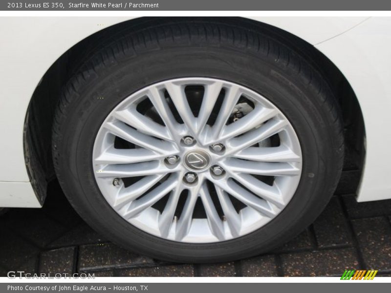 Starfire White Pearl / Parchment 2013 Lexus ES 350