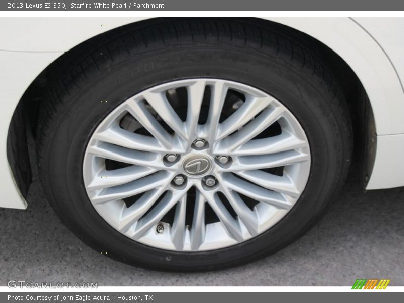 Starfire White Pearl / Parchment 2013 Lexus ES 350