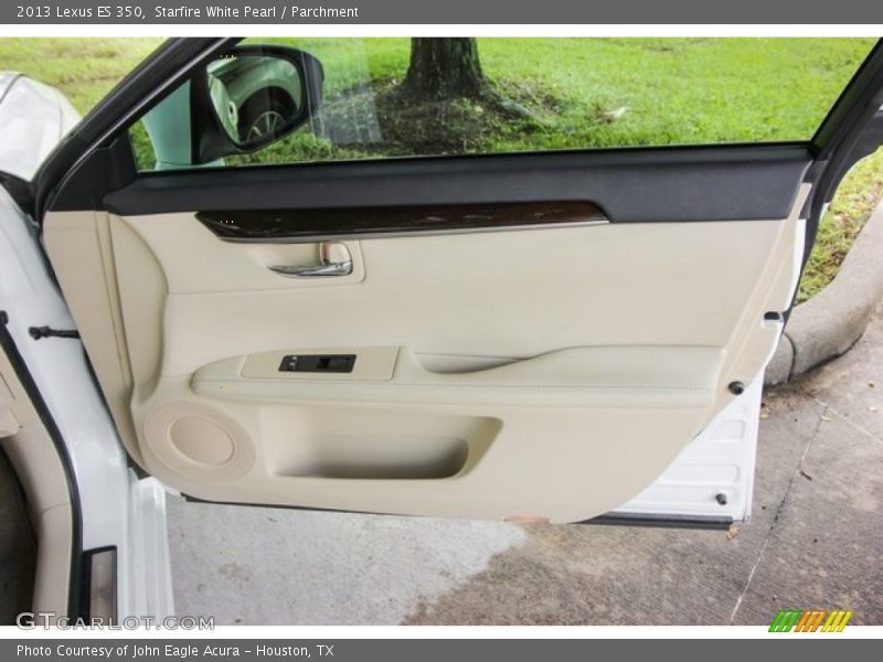 Starfire White Pearl / Parchment 2013 Lexus ES 350