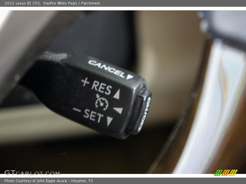 Starfire White Pearl / Parchment 2013 Lexus ES 350