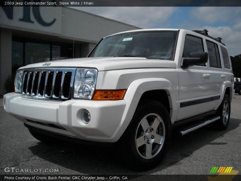 Stone White / Khaki 2009 Jeep Commander Sport