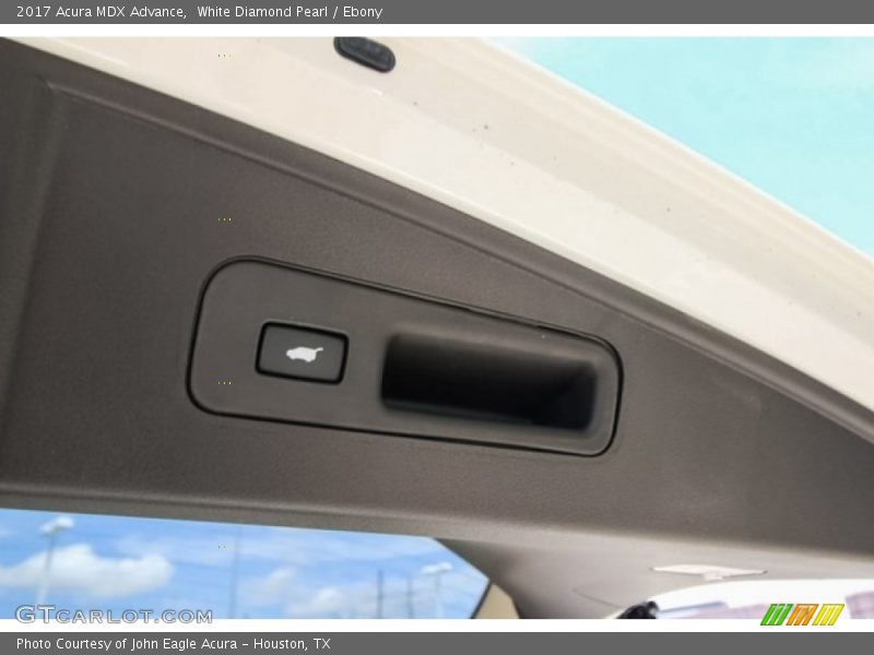 White Diamond Pearl / Ebony 2017 Acura MDX Advance