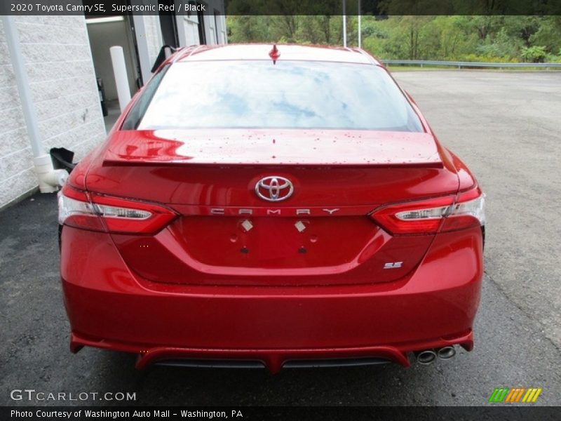 Supersonic Red / Black 2020 Toyota Camry SE