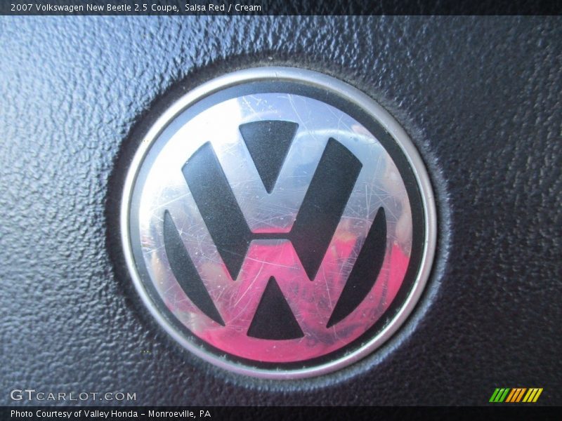 Salsa Red / Cream 2007 Volkswagen New Beetle 2.5 Coupe