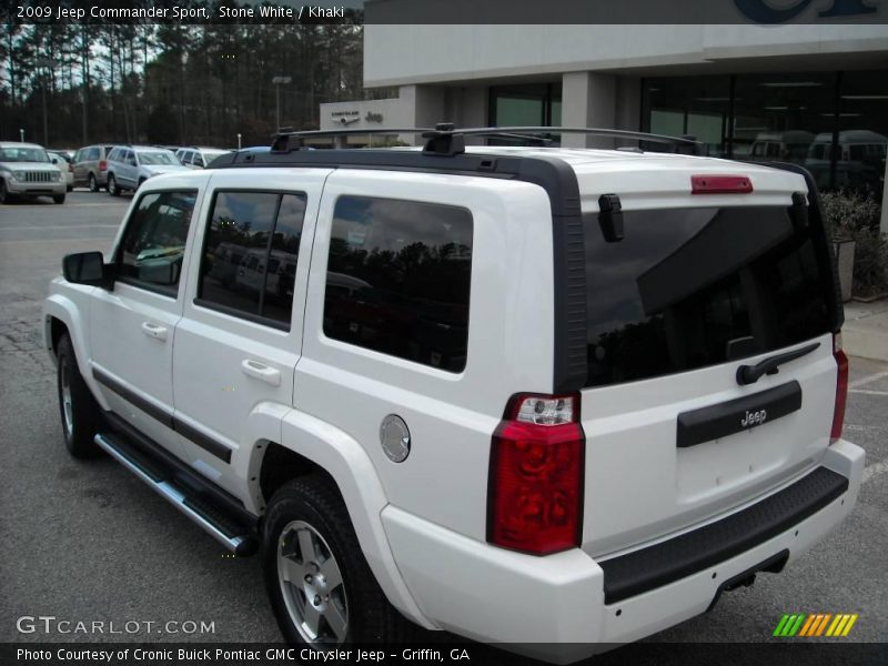 Stone White / Khaki 2009 Jeep Commander Sport