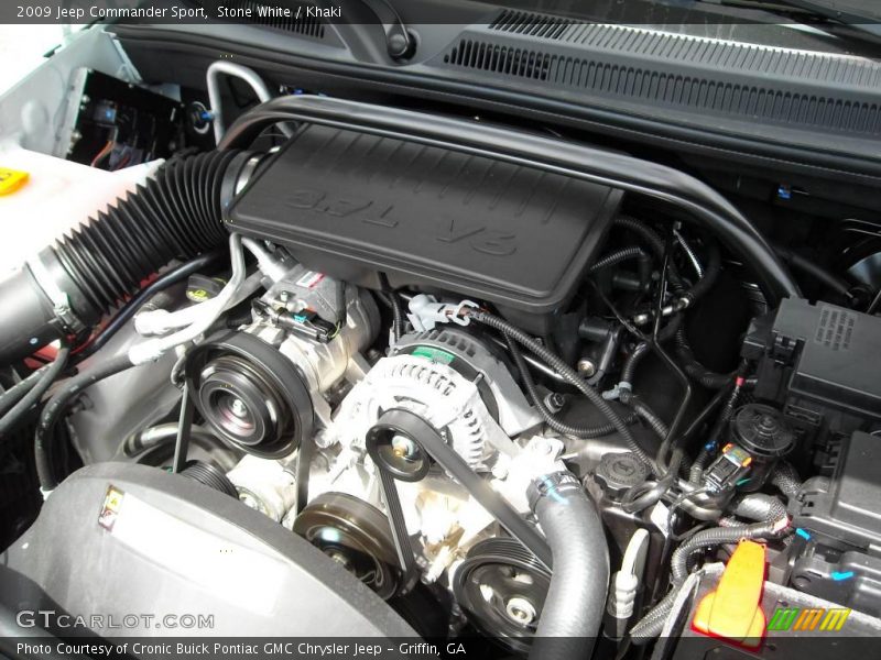 Stone White / Khaki 2009 Jeep Commander Sport