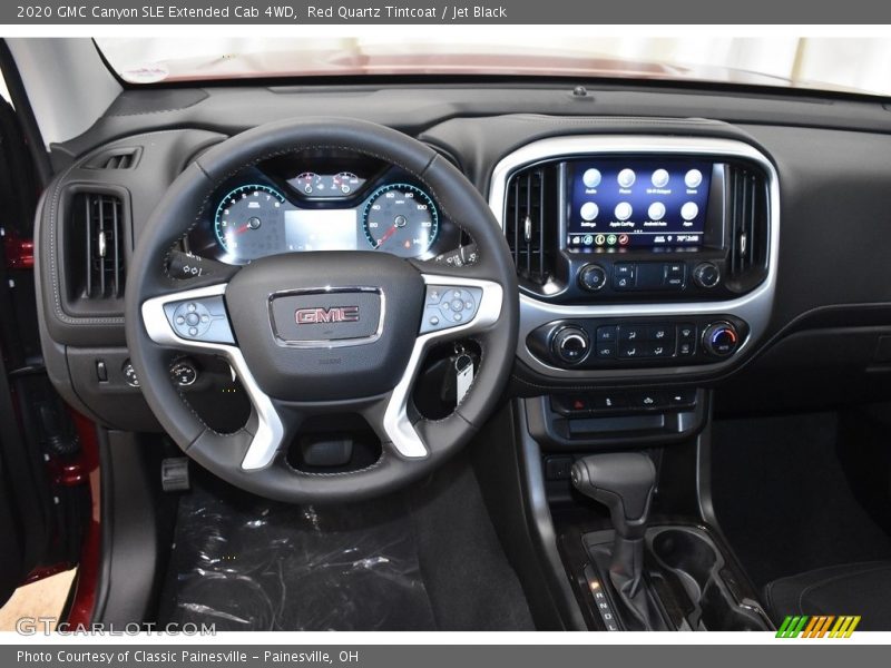 Dashboard of 2020 Canyon SLE Extended Cab 4WD