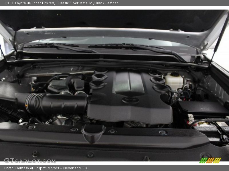 Classic Silver Metallic / Black Leather 2013 Toyota 4Runner Limited