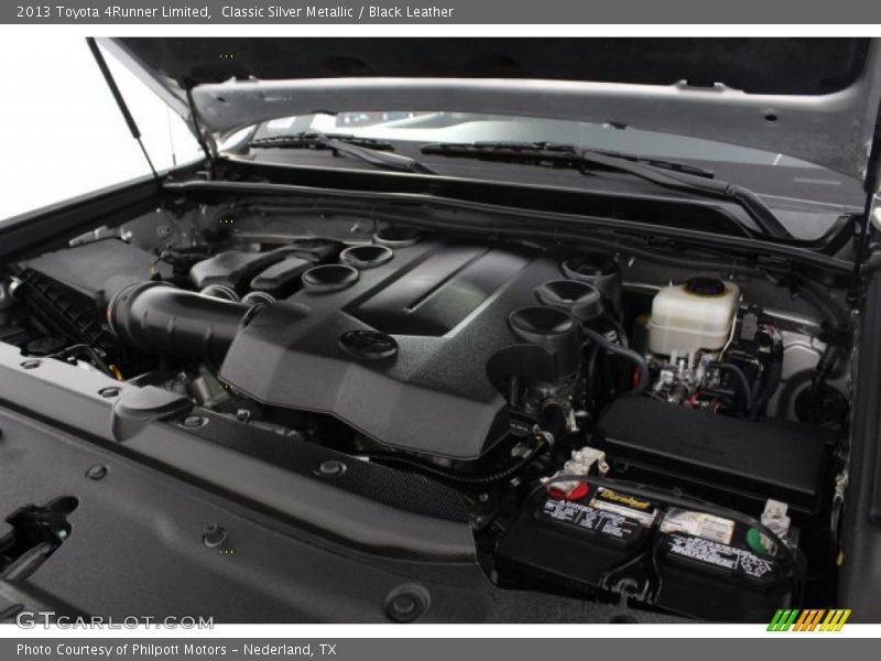 Classic Silver Metallic / Black Leather 2013 Toyota 4Runner Limited