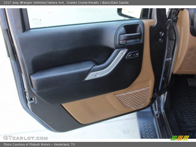 Granite Crystal Metallic / Black/Dark Saddle 2017 Jeep Wrangler Unlimited Sahara 4x4