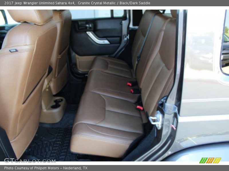 Granite Crystal Metallic / Black/Dark Saddle 2017 Jeep Wrangler Unlimited Sahara 4x4