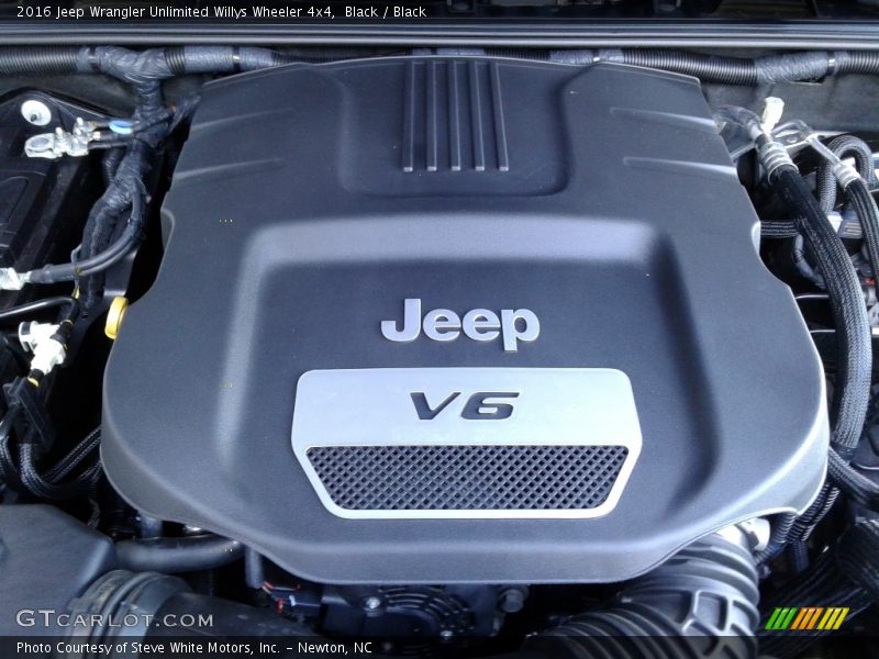 Black / Black 2016 Jeep Wrangler Unlimited Willys Wheeler 4x4