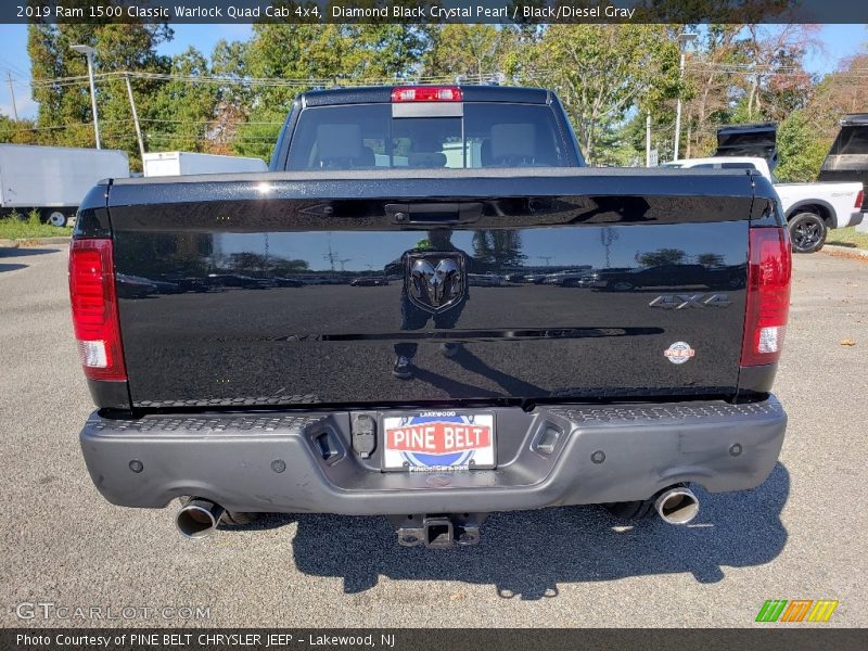 Diamond Black Crystal Pearl / Black/Diesel Gray 2019 Ram 1500 Classic Warlock Quad Cab 4x4