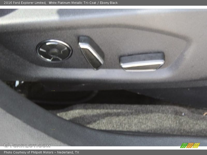 White Platinum Metallic Tri-Coat / Ebony Black 2016 Ford Explorer Limited