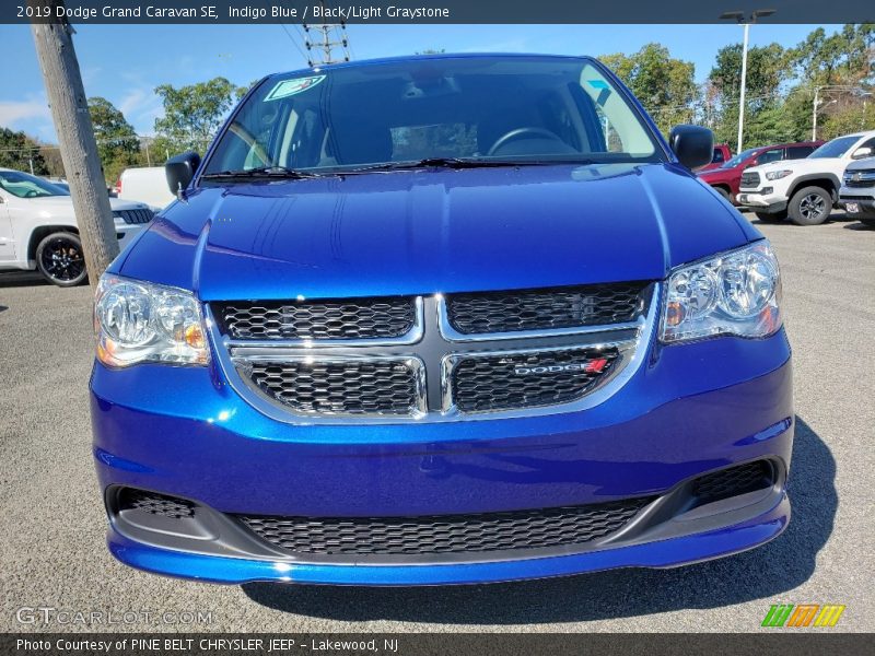 Indigo Blue / Black/Light Graystone 2019 Dodge Grand Caravan SE
