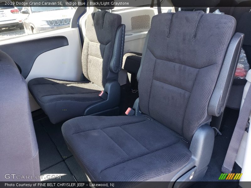 Indigo Blue / Black/Light Graystone 2019 Dodge Grand Caravan SE
