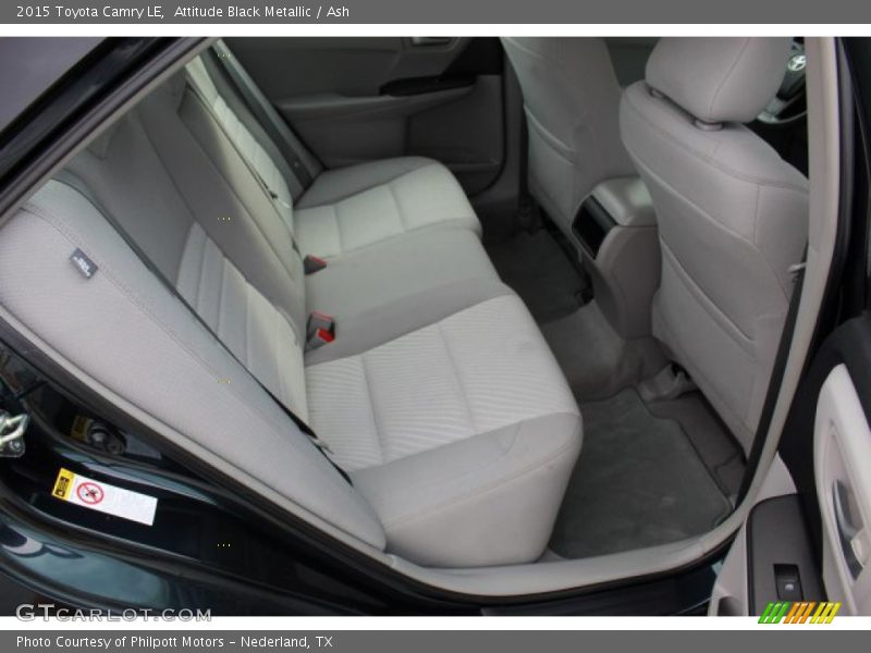 Attitude Black Metallic / Ash 2015 Toyota Camry LE