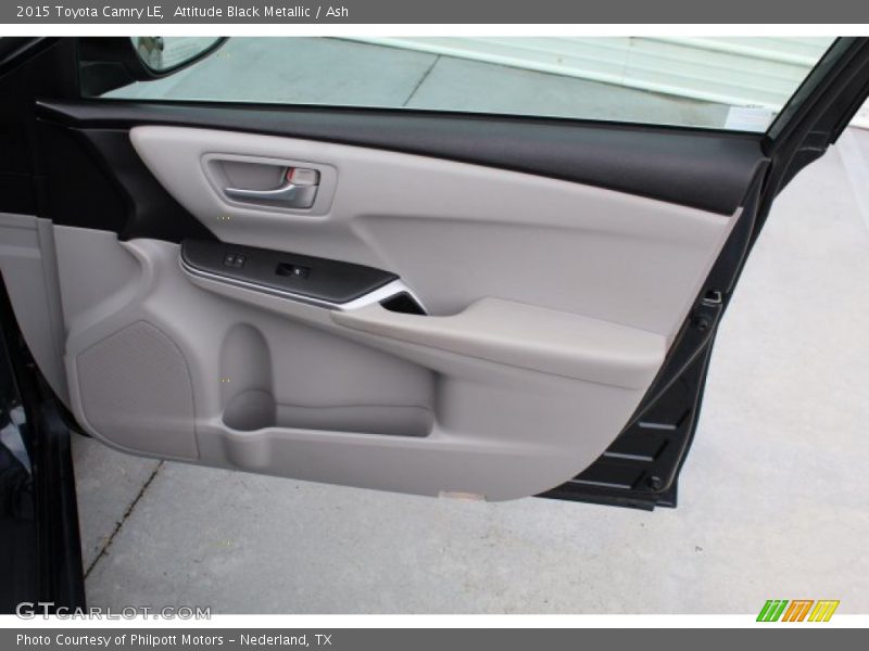 Attitude Black Metallic / Ash 2015 Toyota Camry LE