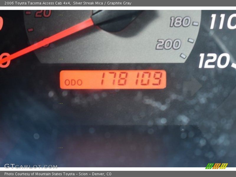 Silver Streak Mica / Graphite Gray 2006 Toyota Tacoma Access Cab 4x4