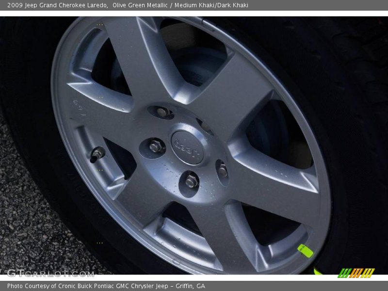 Olive Green Metallic / Medium Khaki/Dark Khaki 2009 Jeep Grand Cherokee Laredo