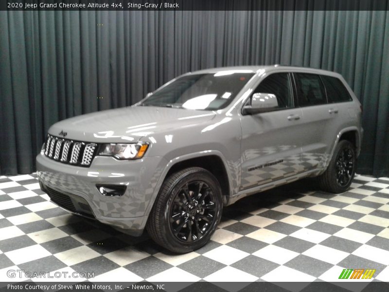 Sting-Gray / Black 2020 Jeep Grand Cherokee Altitude 4x4