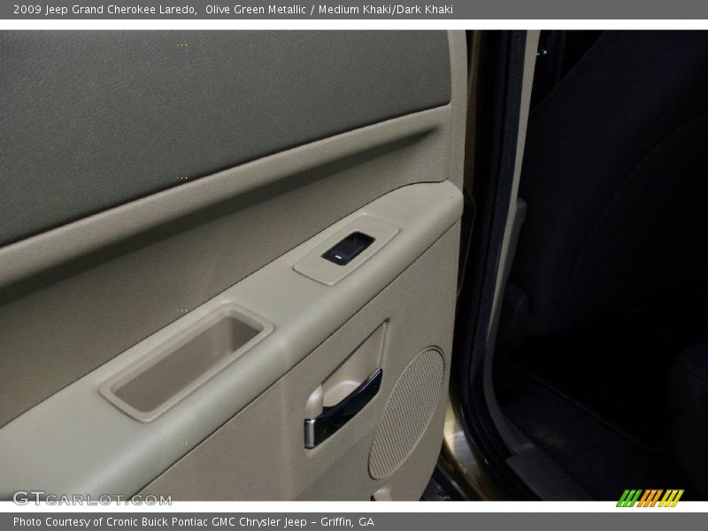 Olive Green Metallic / Medium Khaki/Dark Khaki 2009 Jeep Grand Cherokee Laredo