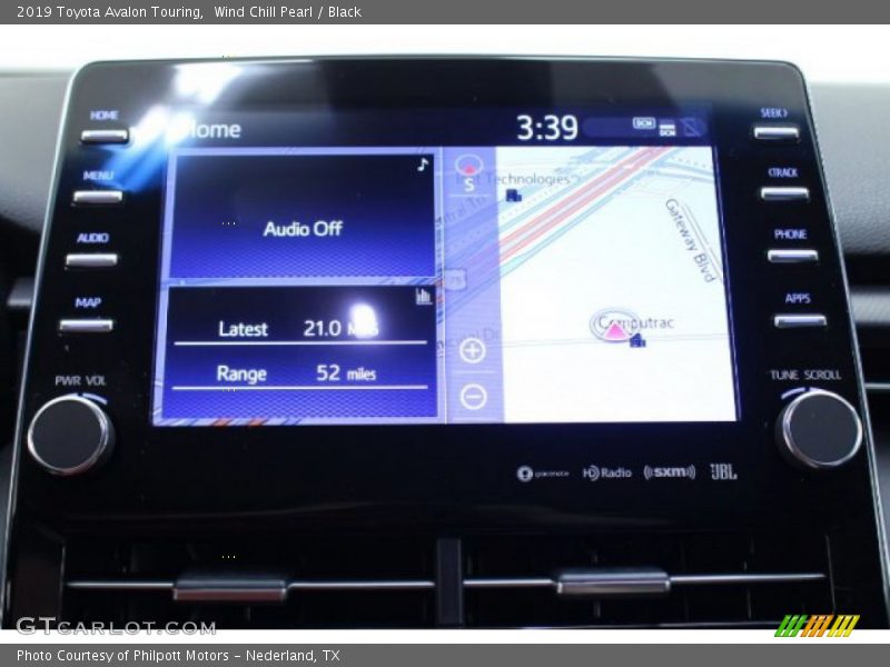 Wind Chill Pearl / Black 2019 Toyota Avalon Touring