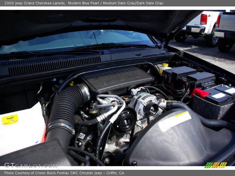 Modern Blue Pearl / Medium Slate Gray/Dark Slate Gray 2009 Jeep Grand Cherokee Laredo