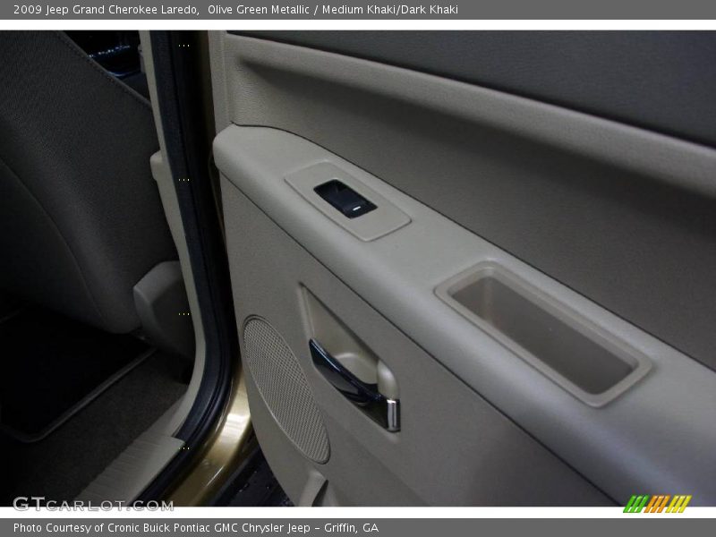Olive Green Metallic / Medium Khaki/Dark Khaki 2009 Jeep Grand Cherokee Laredo