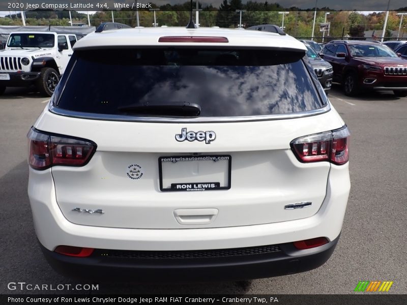 White / Black 2020 Jeep Compass Latitude 4x4