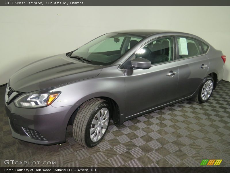 Gun Metallic / Charcoal 2017 Nissan Sentra SV