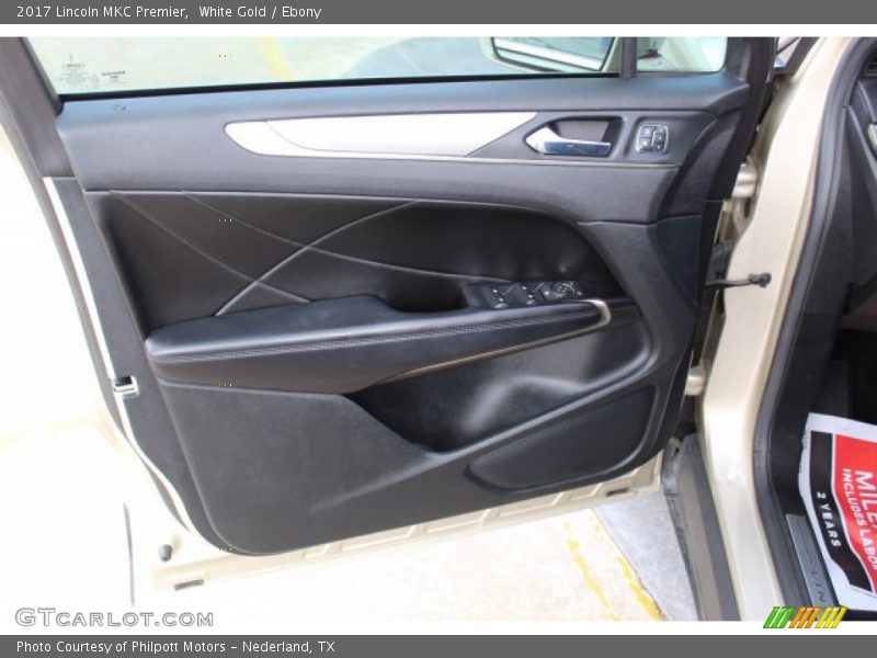 White Gold / Ebony 2017 Lincoln MKC Premier