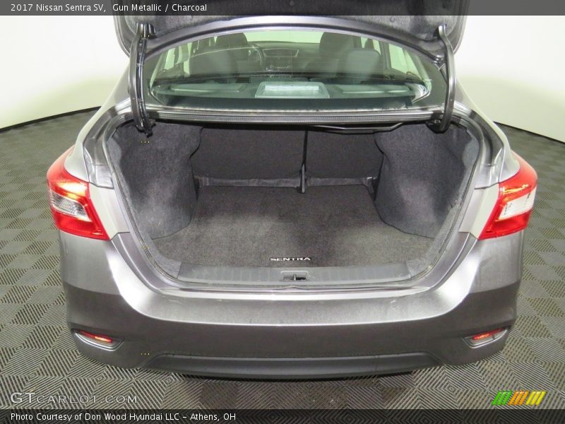 Gun Metallic / Charcoal 2017 Nissan Sentra SV