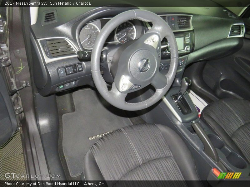 Gun Metallic / Charcoal 2017 Nissan Sentra SV